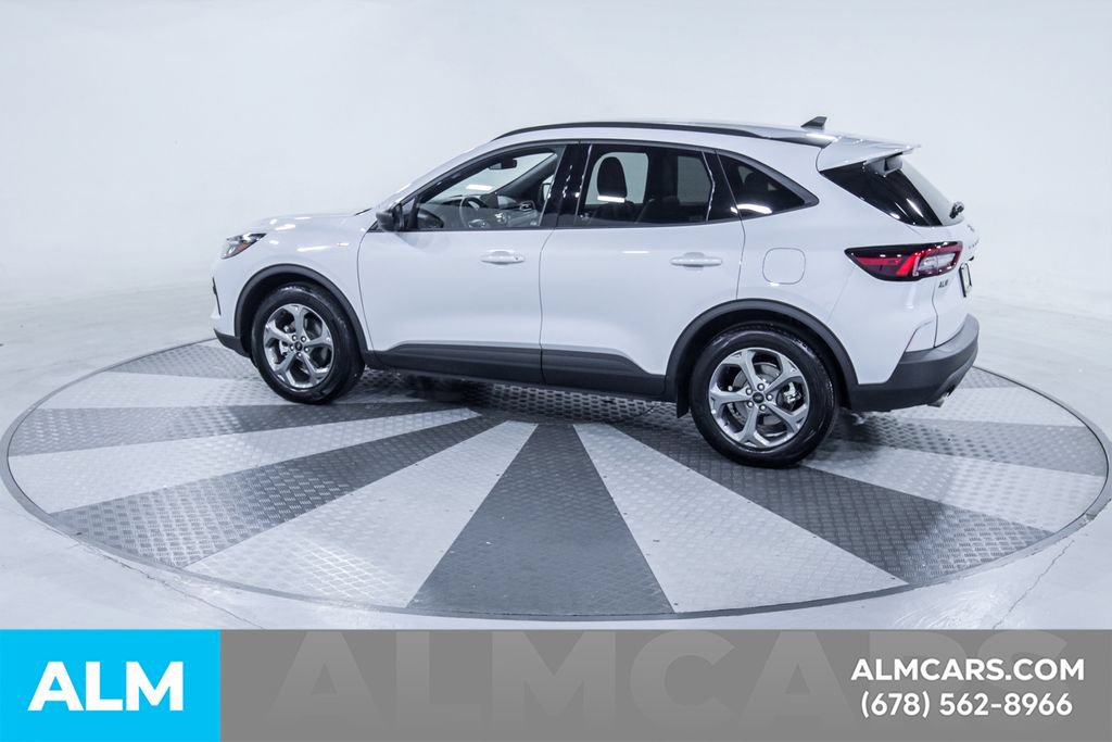 Used 2026 Ford Escape ST-Line FWD image 5
