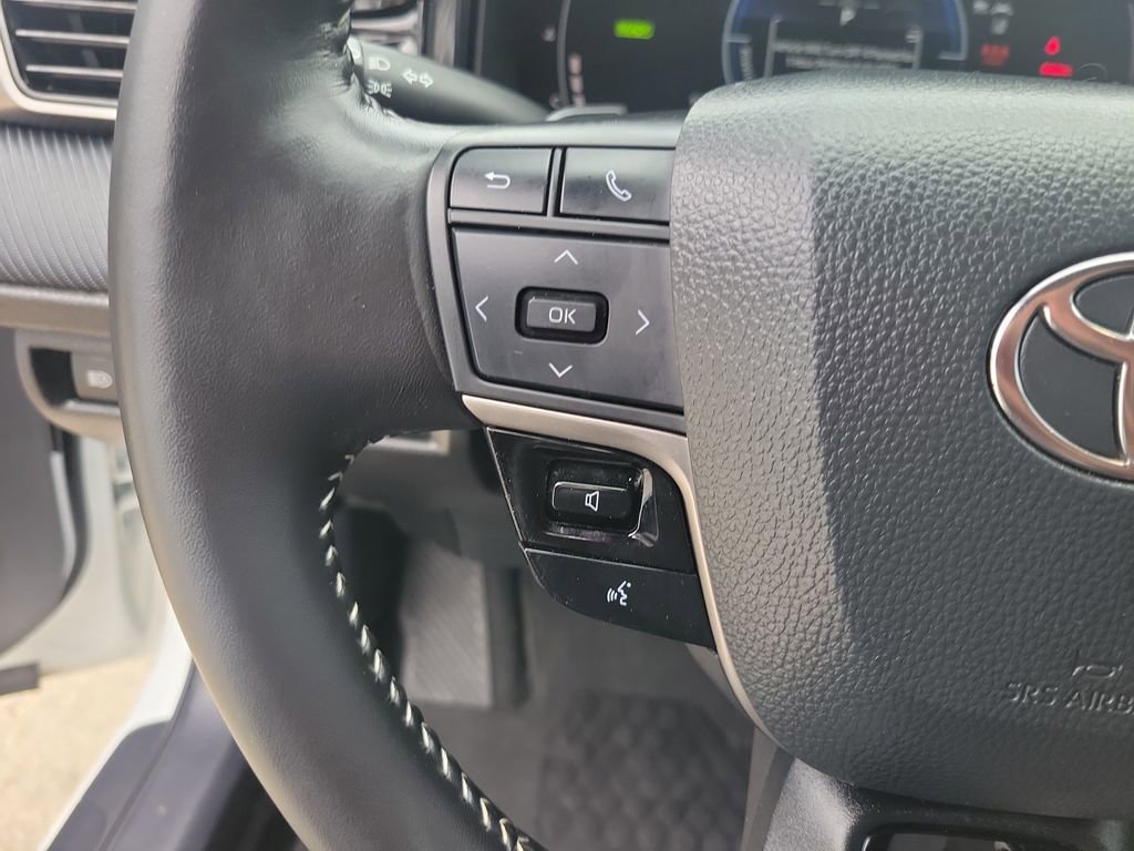Certified 2025 Toyota Camry SE w/ Multimedia Upgrade Package FWD image 23