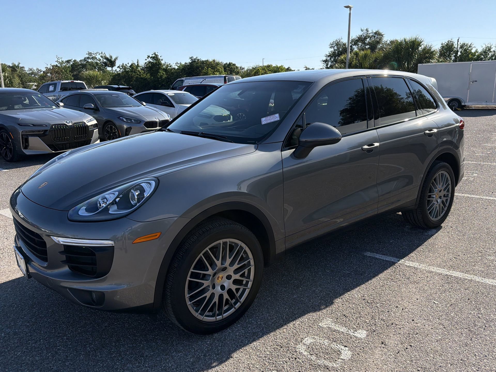 Used 2017 Porsche Cayenne AWD/4WD image 8