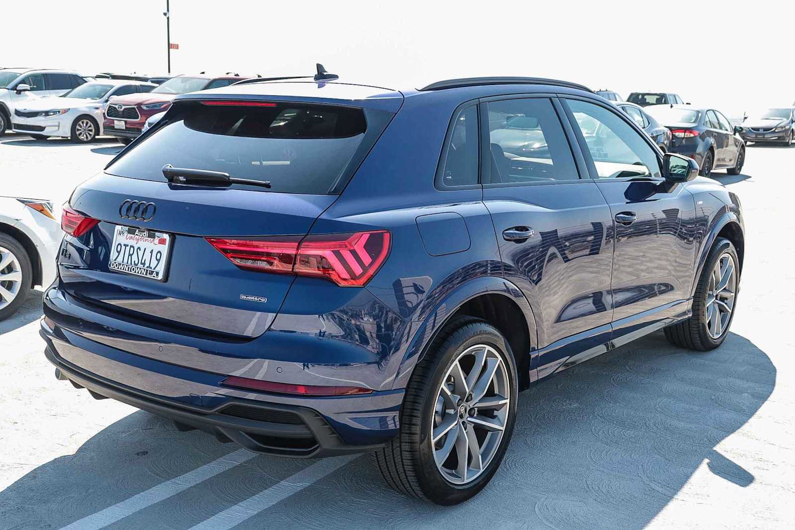 Used 2025 Audi Q3 2.0T Premium w/ Convenience Package image 7