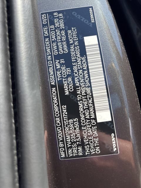 Used 2025 Volvo XC60 B5 Plus w/ Climate Package AWD/4WD image 29