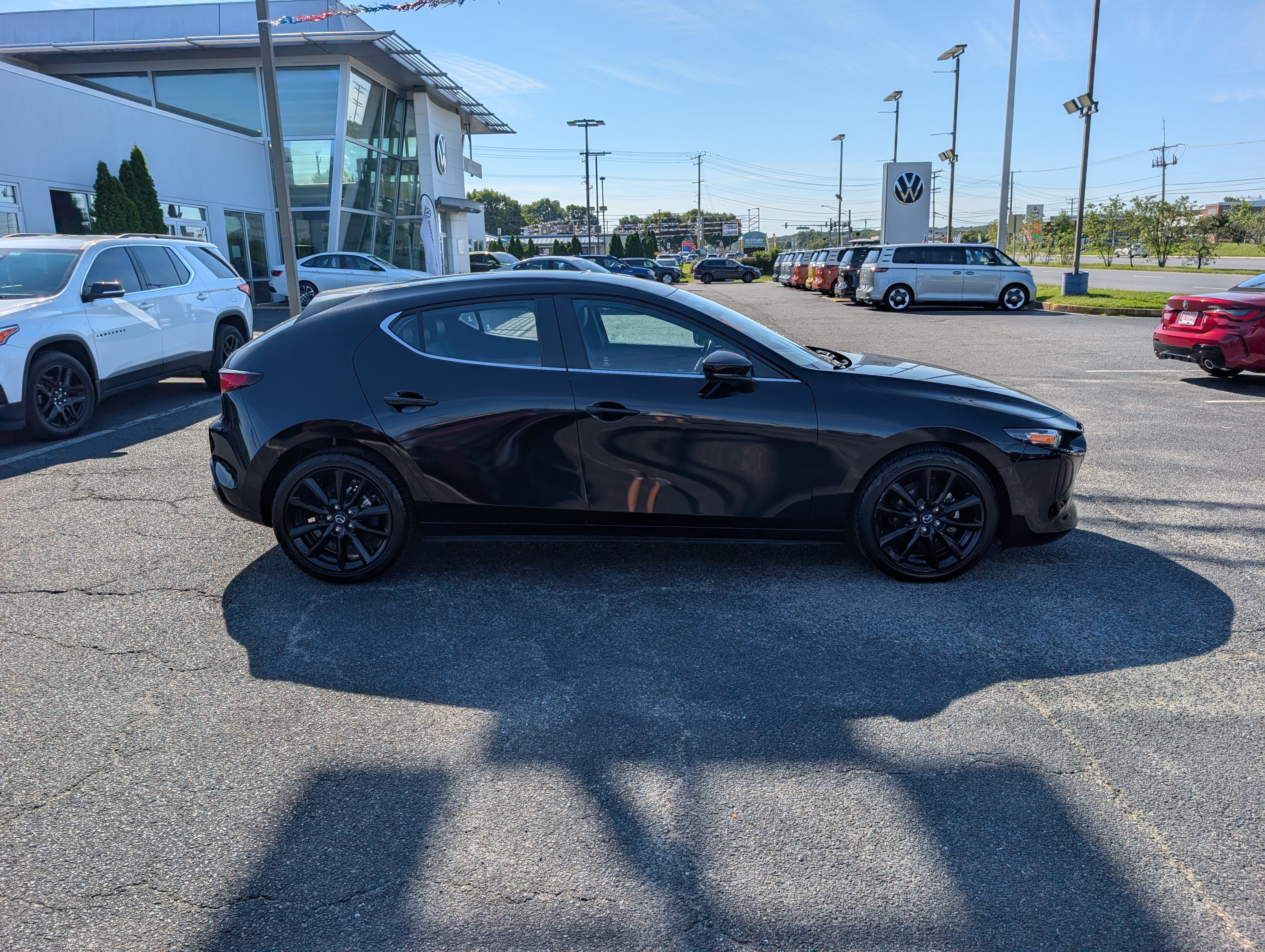 Used 2024 MAZDA MAZDA3 s FWD image 2