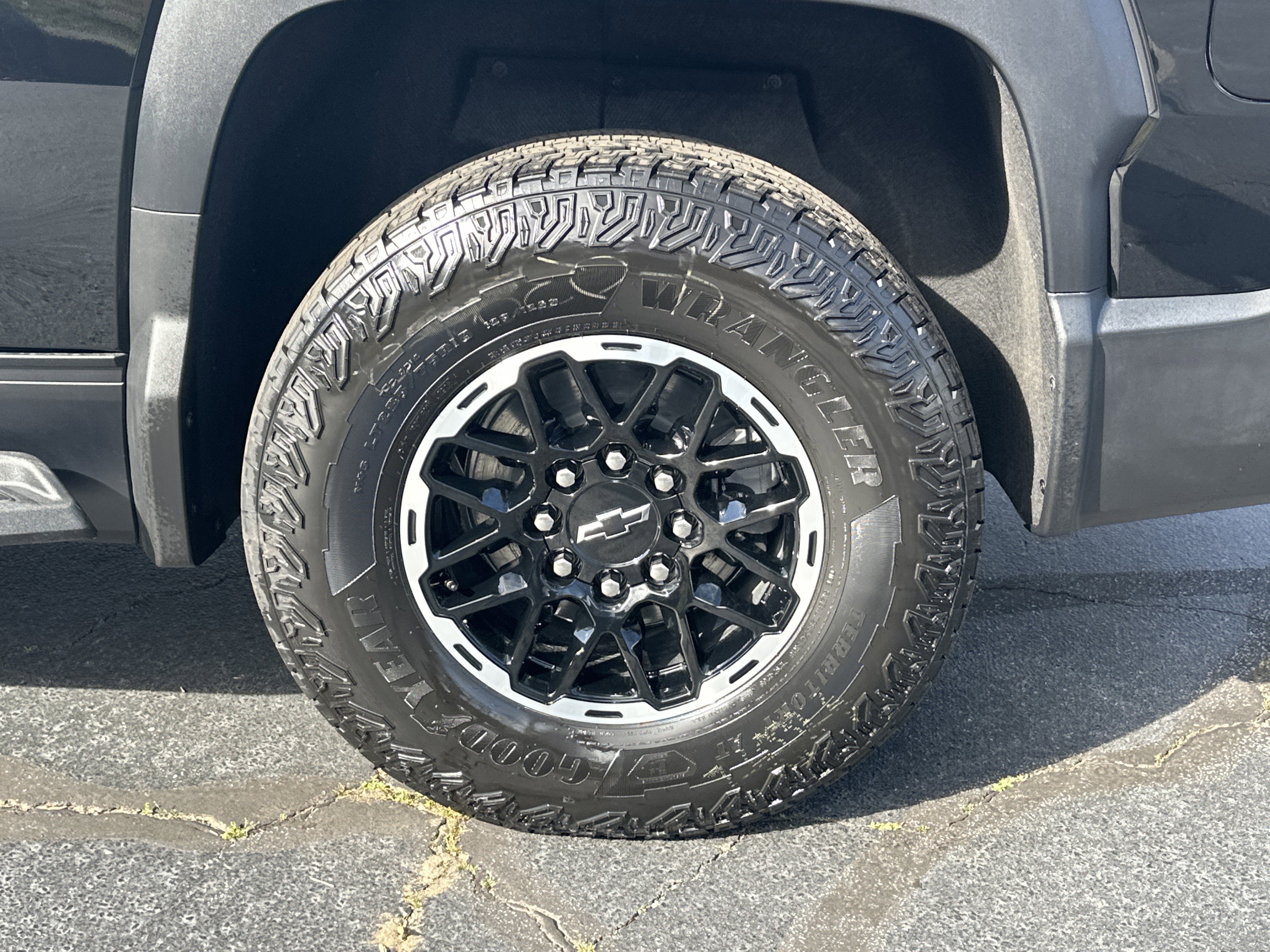 New 2026 Chevrolet Silverado EV Trail Boss w/ Plus Package image 21