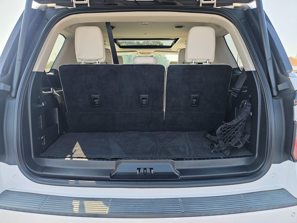 Used 2019 Ford Expedition Platinum AWD/4WD image 9
