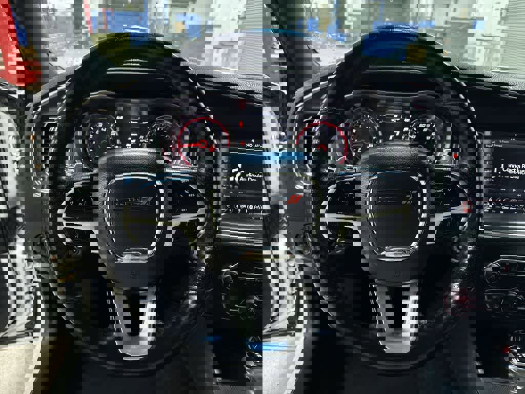 Used 2018 Dodge Charger GT image 18