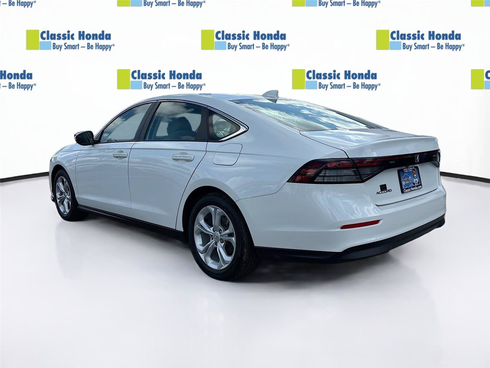 Certified 2024 Honda Accord LX image 5