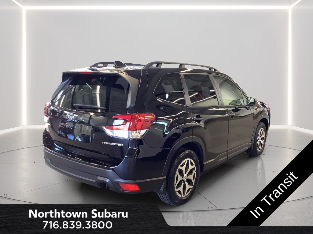 Certified 2023 Subaru Forester Premium AWD/4WD image 6
