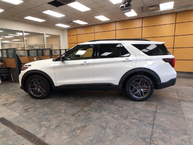 New 2026 Ford Explorer ST w/ Sun And Sound Package AWD/4WD image 4