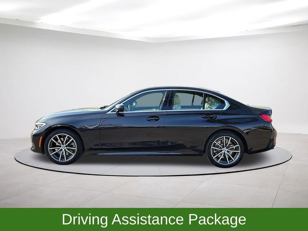 Used 2022 BMW 330i xDrive Sedan w/ Premium Package 2 AWD/4WD image 4
