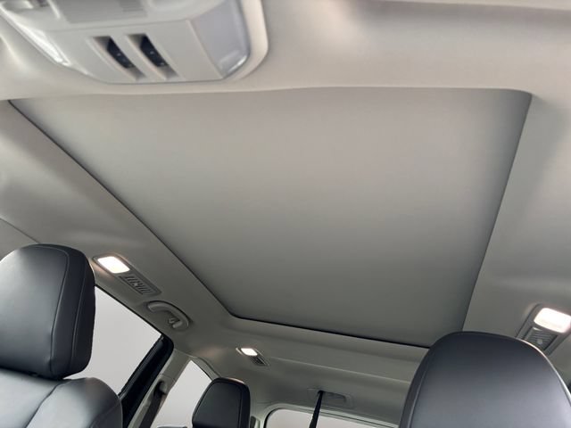 Certified 2025 Subaru Ascent Bronze Edition AWD/4WD image 12