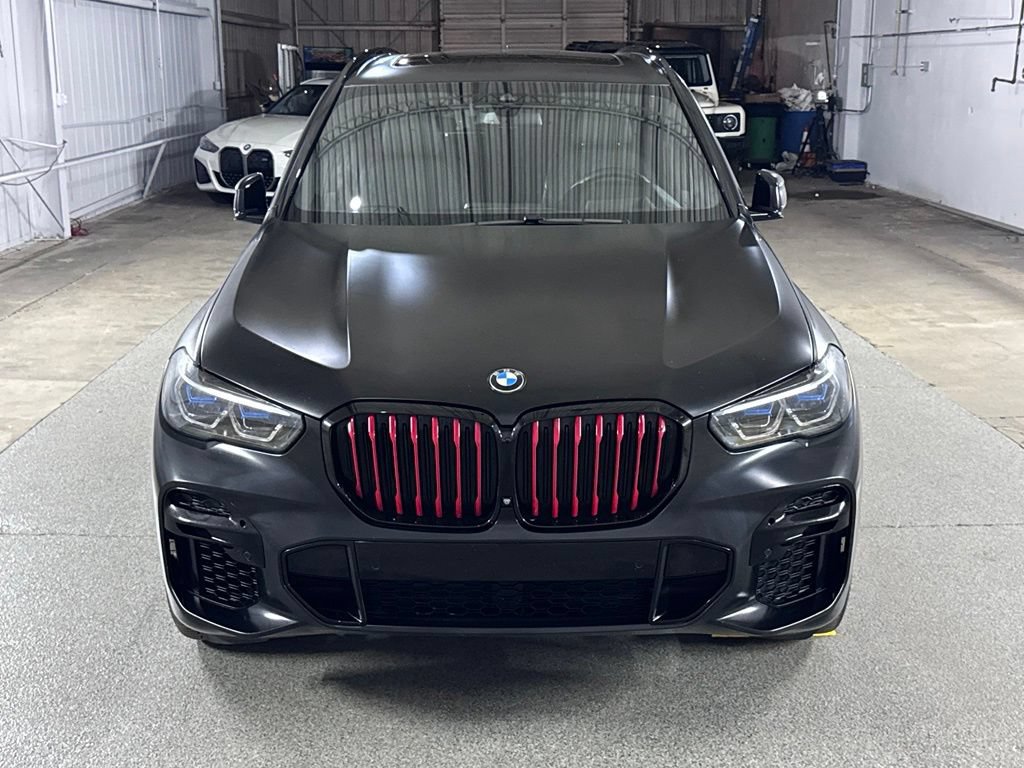 Used 2022 BMW X5 xDrive40i AWD/4WD image 3