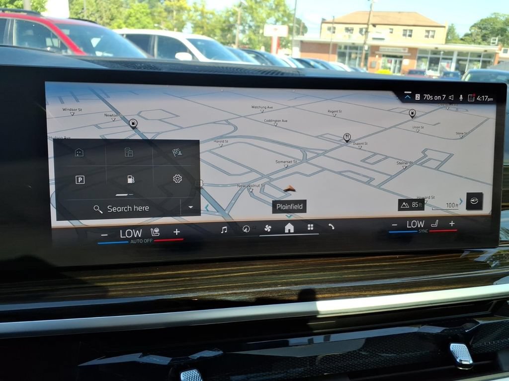 Used 2025 BMW X7 xDrive40i AWD/4WD image 28