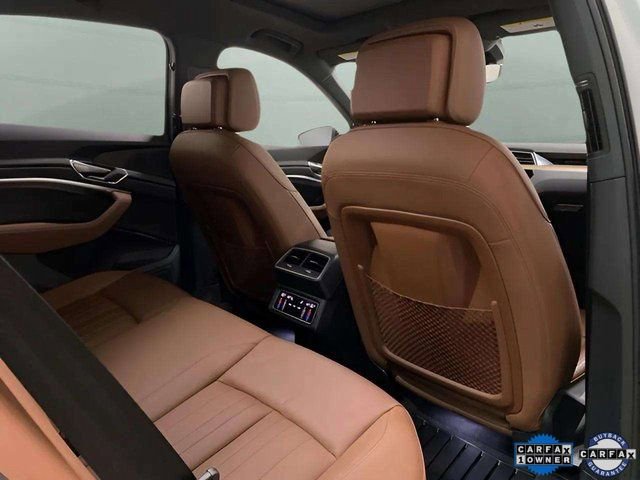 Used 2024 Audi Q8 e-tron Premium image 80