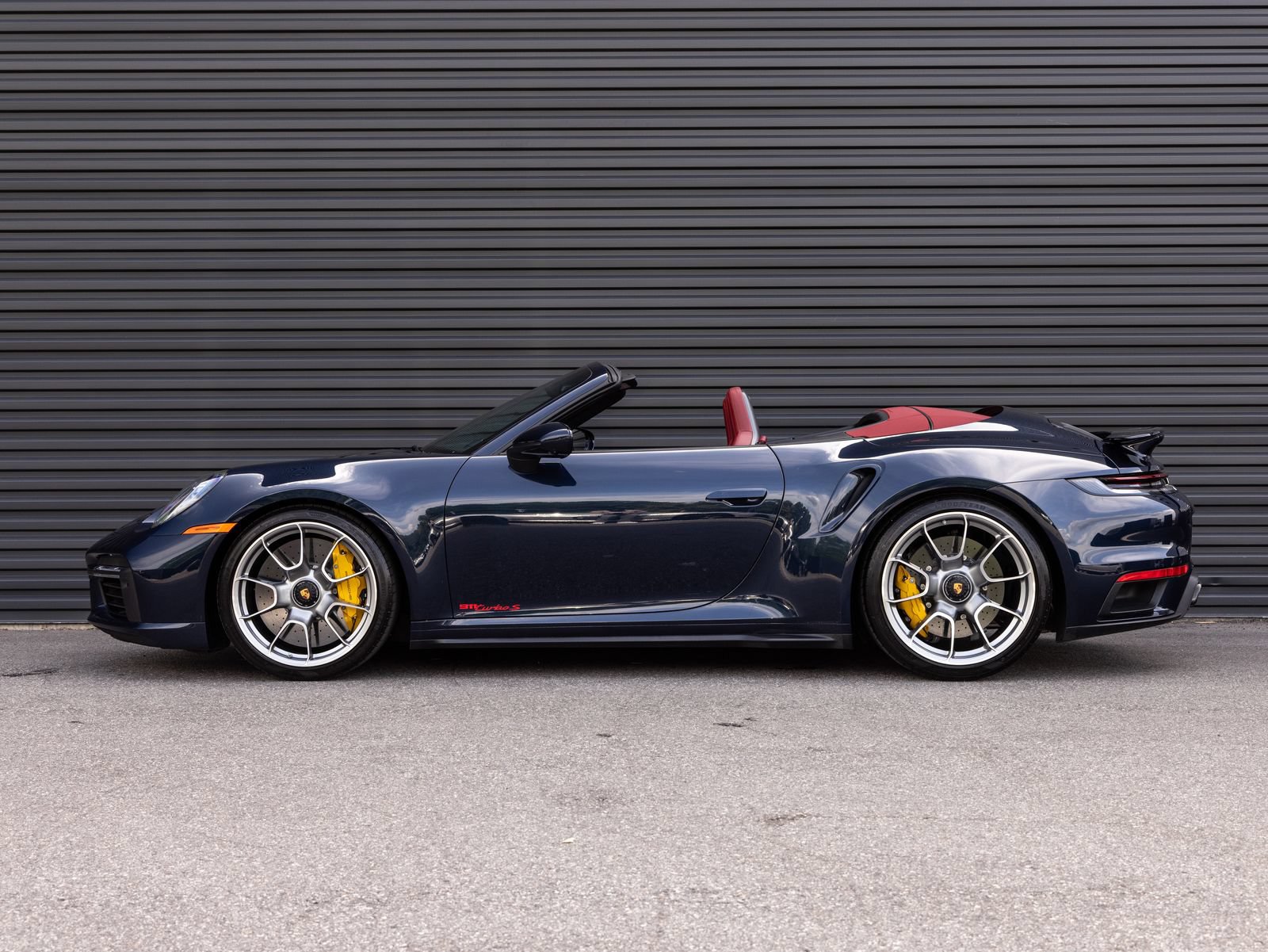 Certified 2021 Porsche 911 Turbo S AWD/4WD image 2