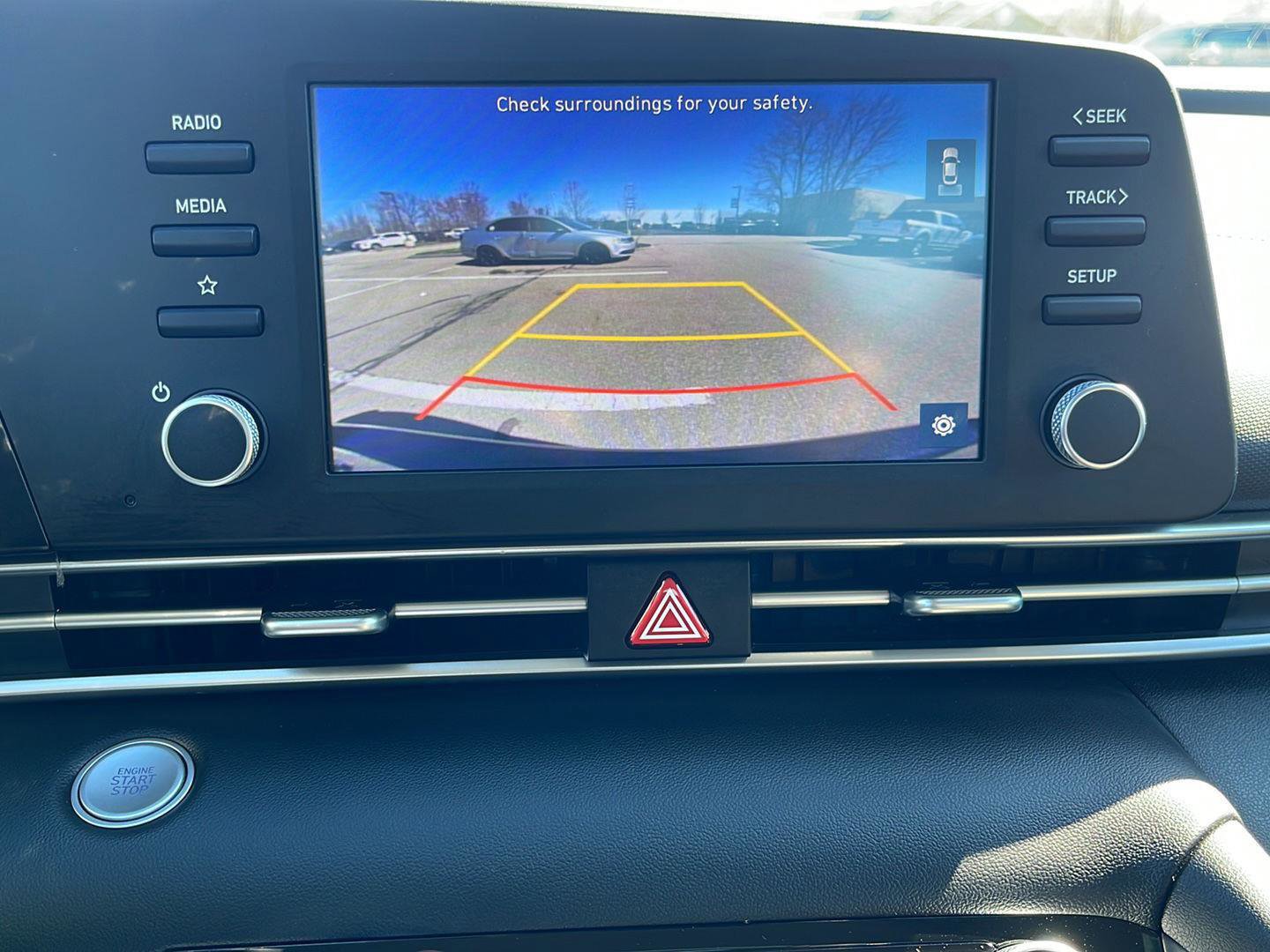 Used 2023 Hyundai Elantra SEL image 20