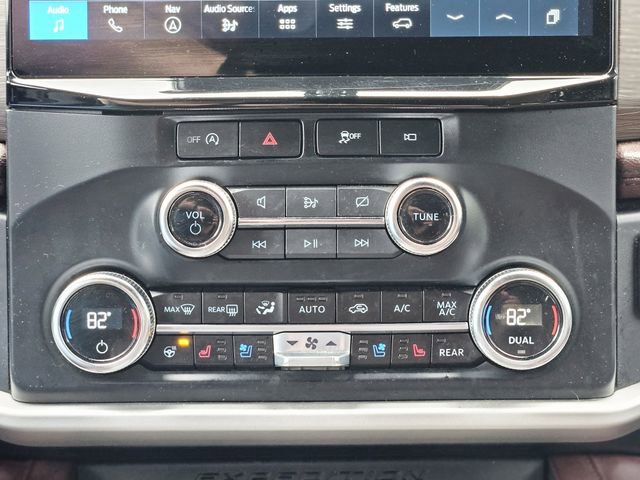 Used 2024 Ford Expedition Limited image 24