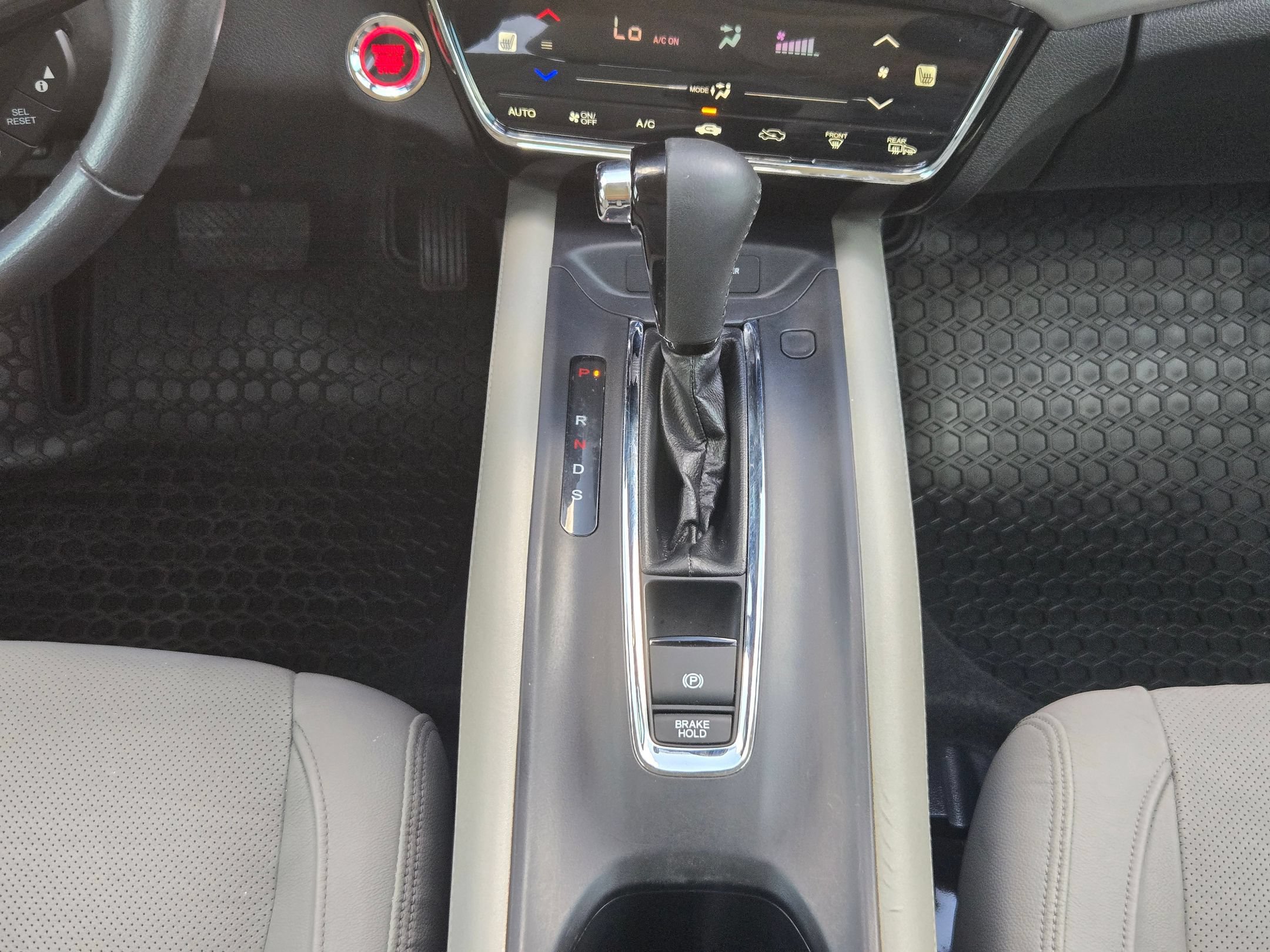 Used 2019 Honda HR-V Touring image 19