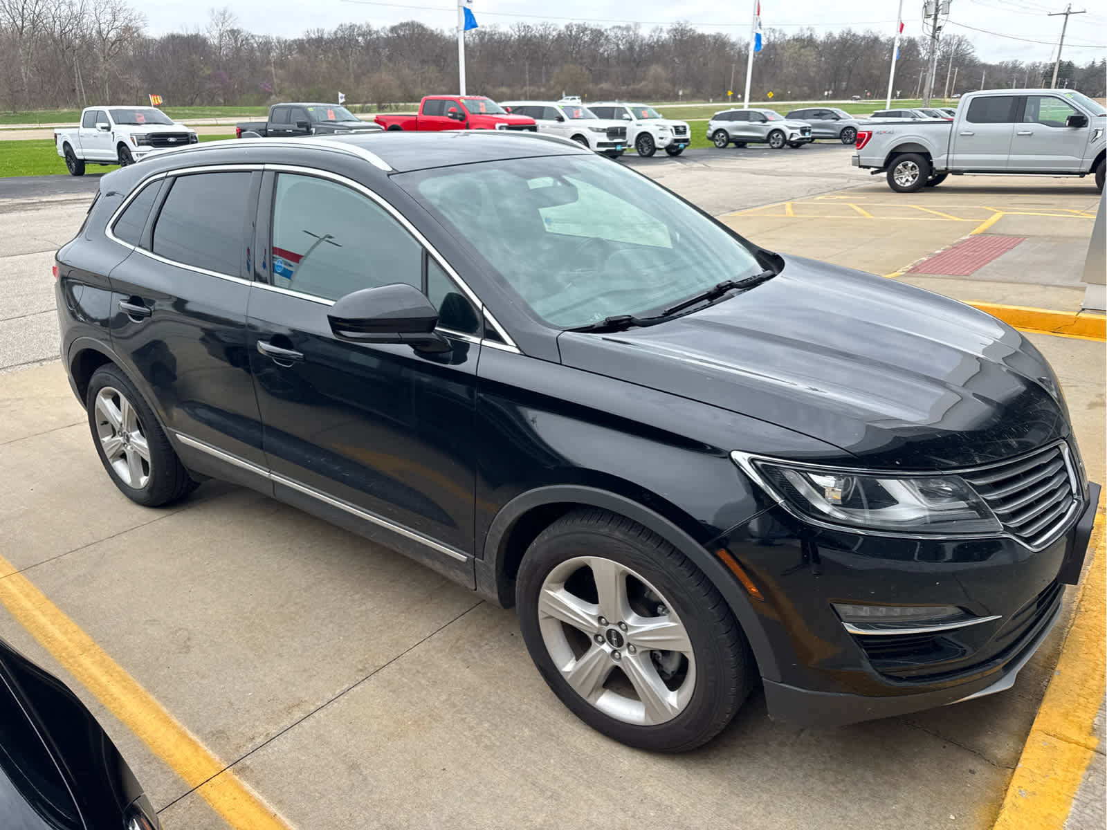 Used 2018 Lincoln MKC Premiere image 4