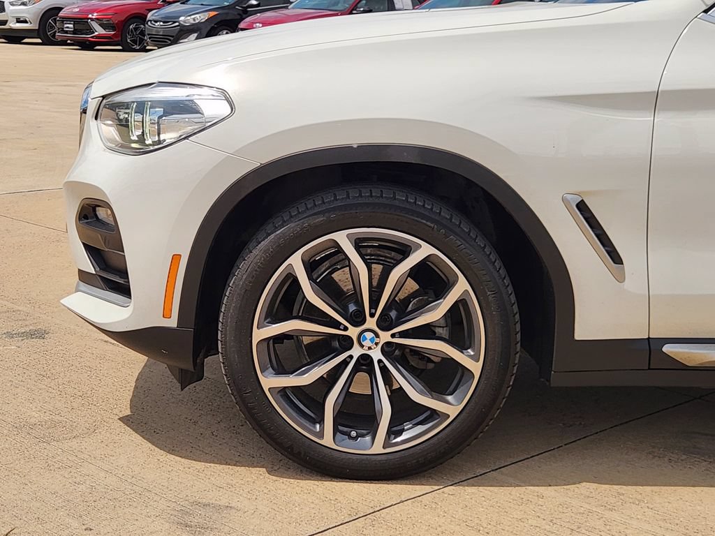 Used 2019 BMW X4 xDrive30i AWD/4WD image 9
