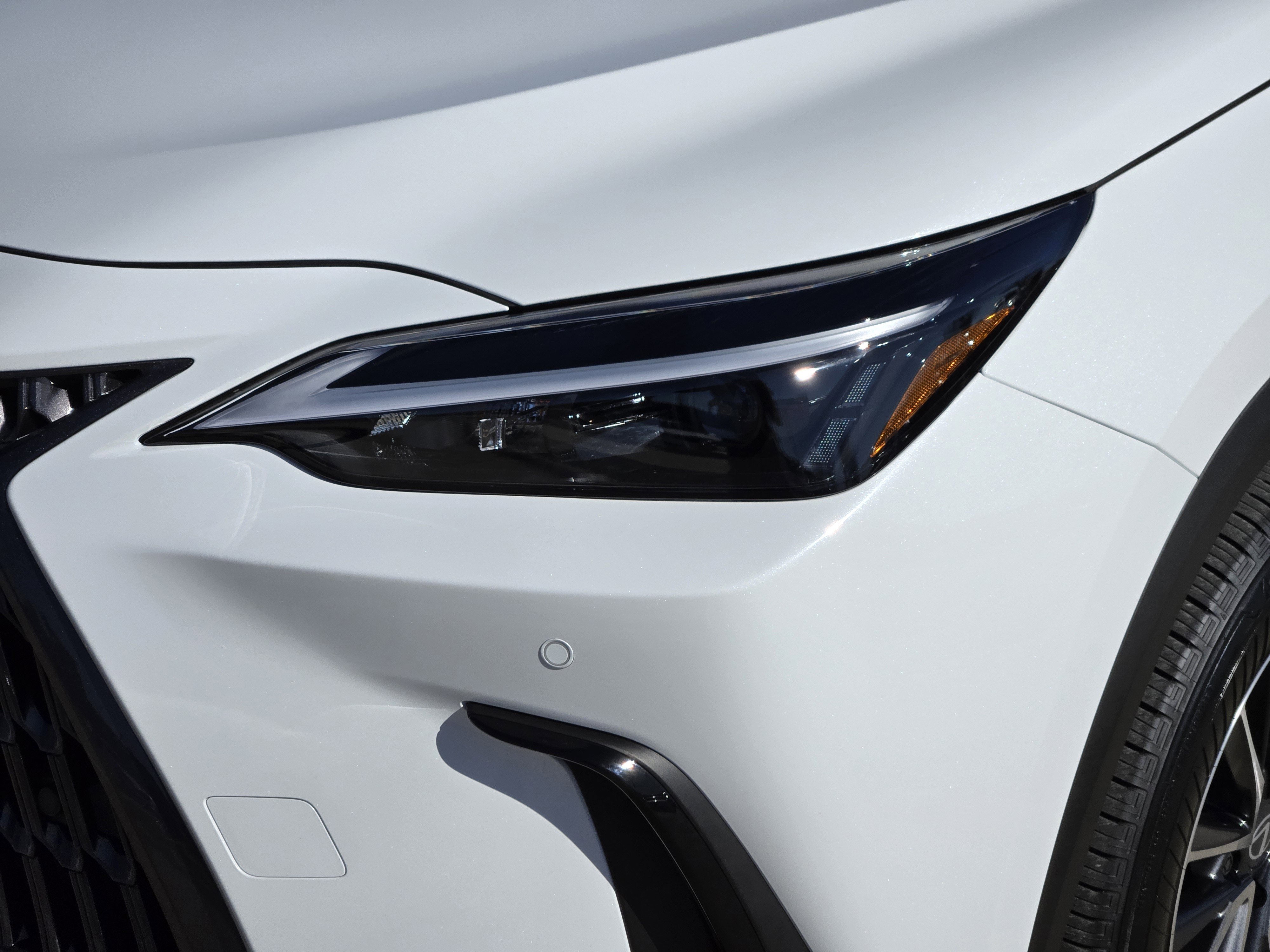 New 2026 Lexus NX 450h+ AWD w/ Luxury Package image 5