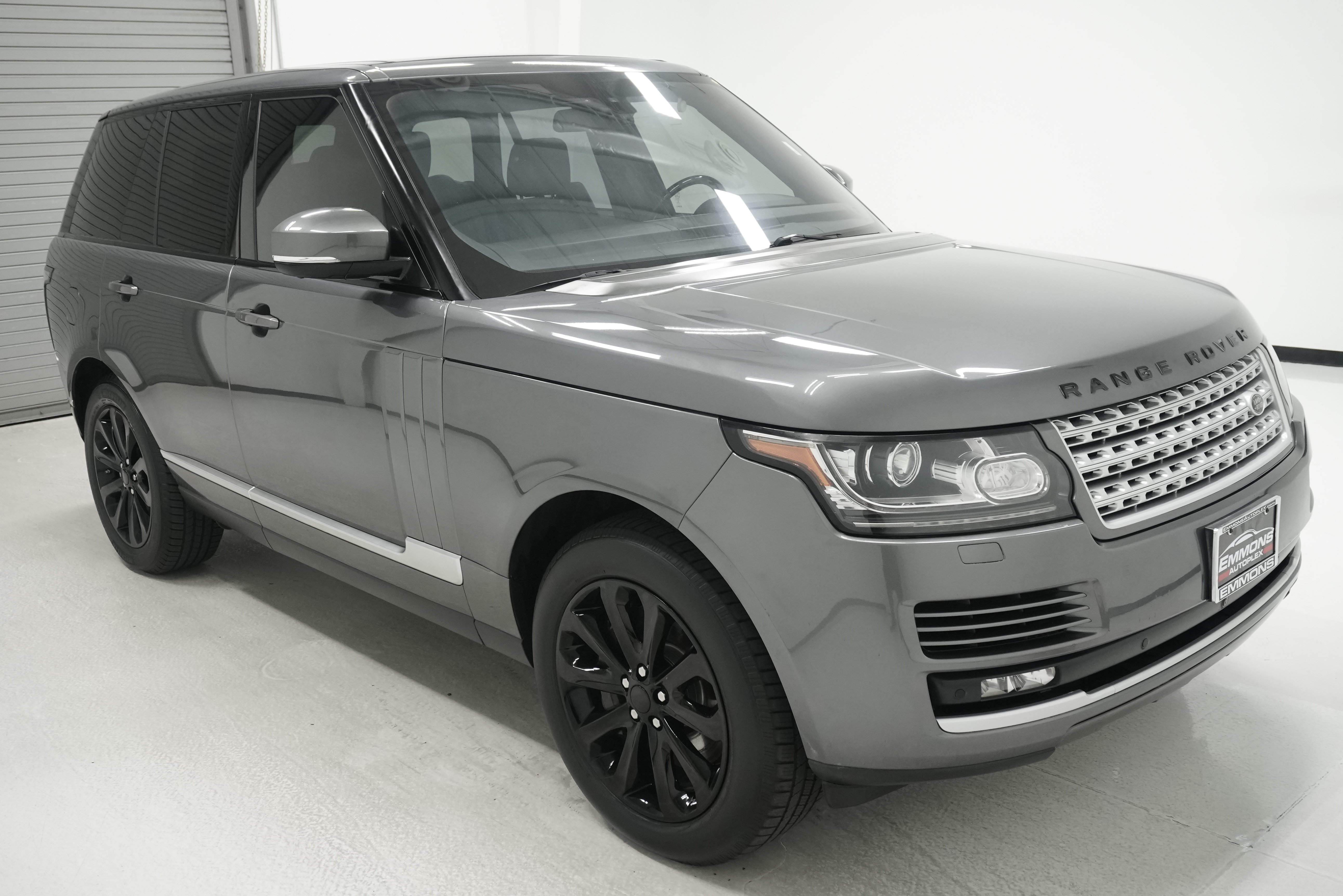 Used 2016 Land Rover Range Rover HSE AWD/4WD image 3
