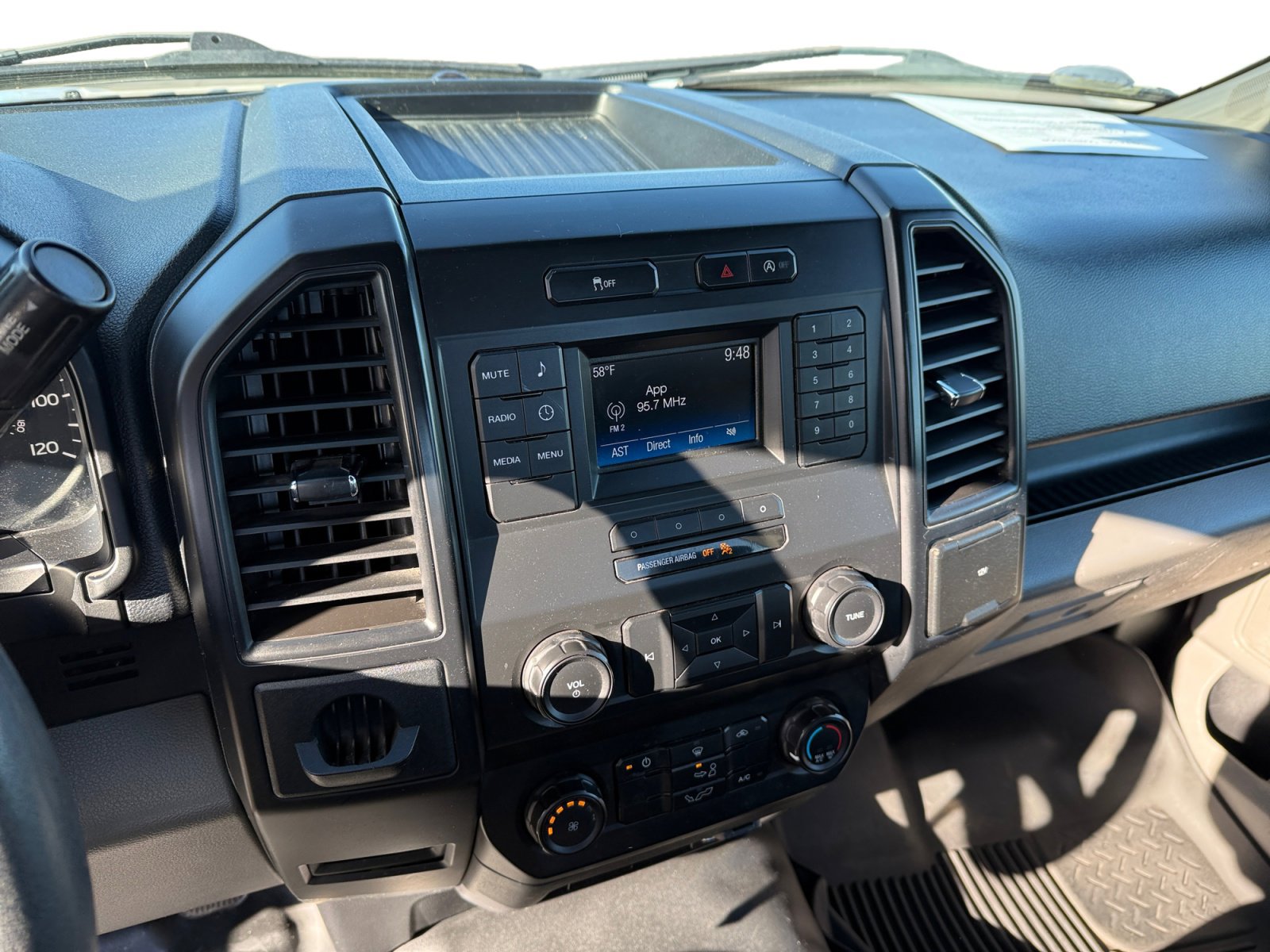 Used 2019 Ford F150 XL w/ XL Power Equipment Group image 12