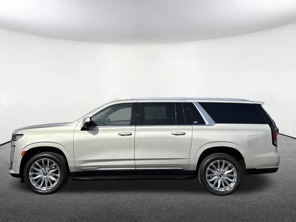 Certified 2023 Cadillac Escalade ESV Premium Luxury image 18