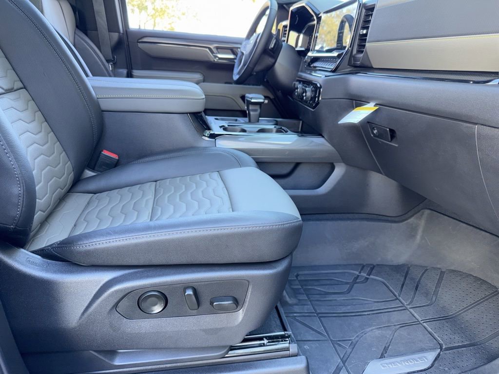 Used 2026 Chevrolet Silverado 1500 ZR2 image 25