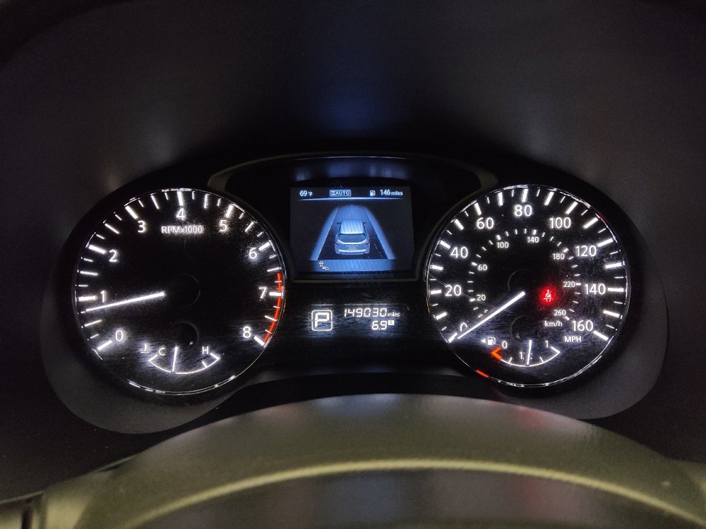 Used 2015 Nissan Pathfinder Platinum AWD/4WD image 23