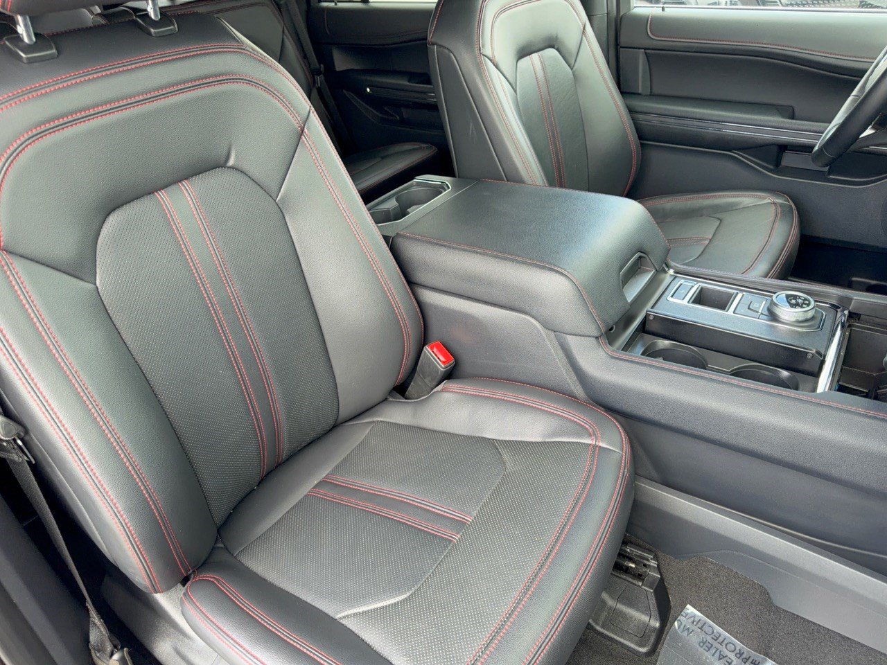Used 2023 Ford Expedition Limited RWD image 30