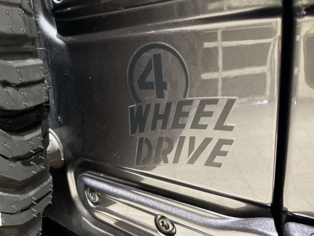 Used 2024 Jeep Wrangler Unlimited Sport AWD/4WD image 27