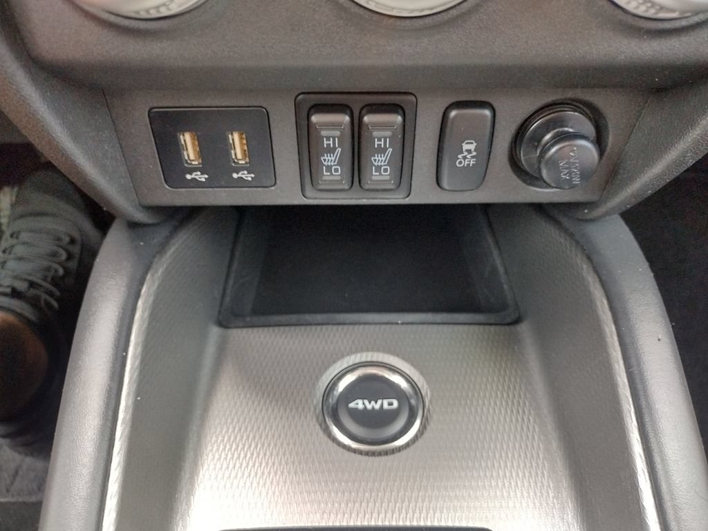 Used 2023 Mitsubishi Outlander Sport SE AWD/4WD image 28