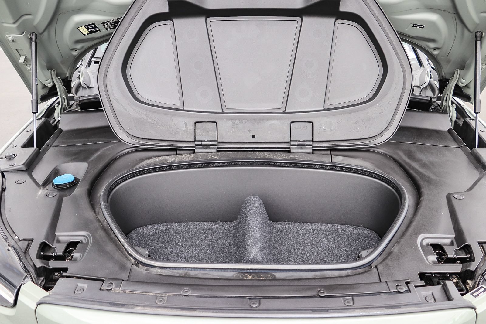 Used 2023 Volvo XC40 Recharge Plus AWD/4WD image 27