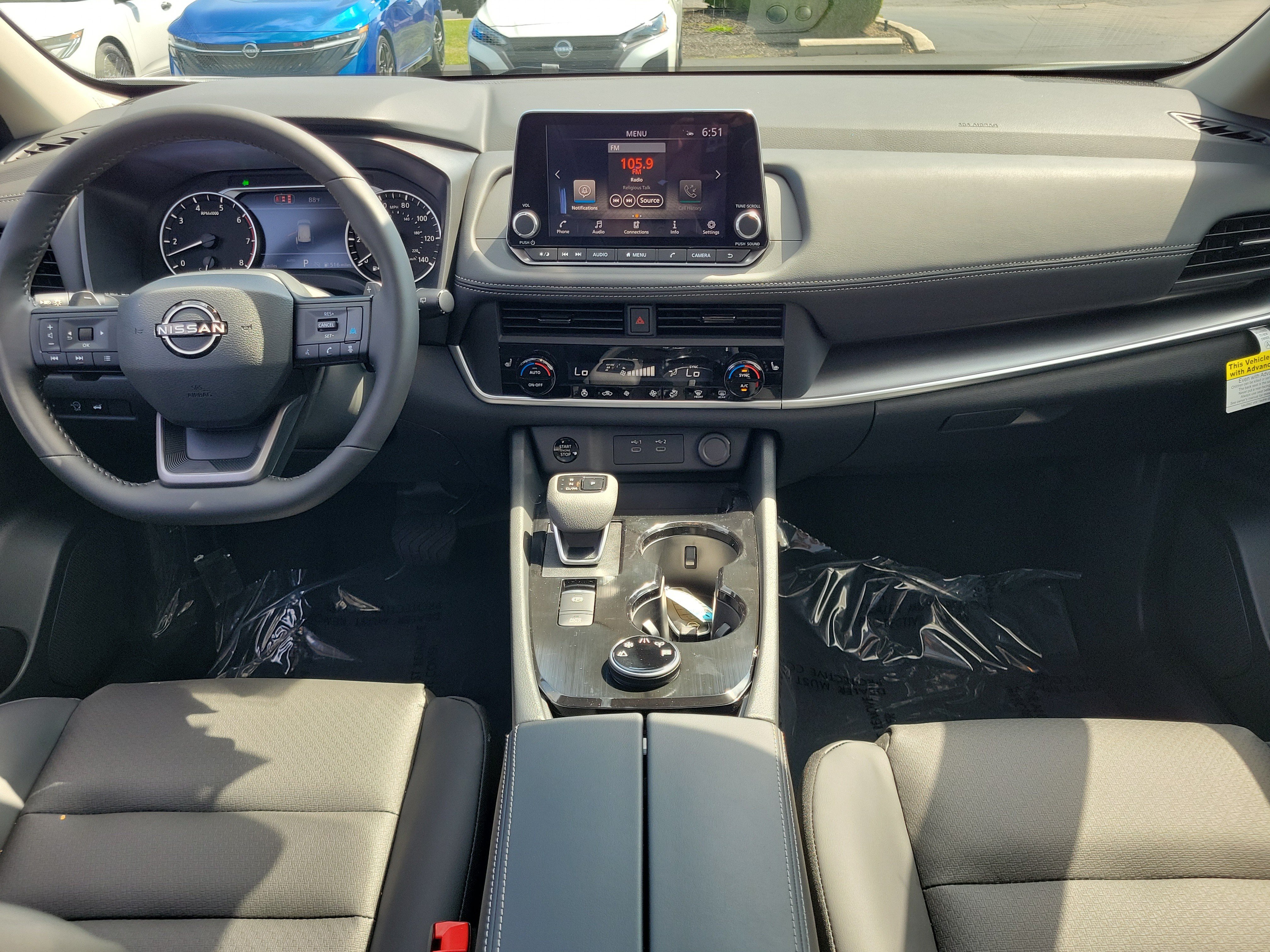 New 2026 Nissan Rogue Dark Armor AWD/4WD image 9