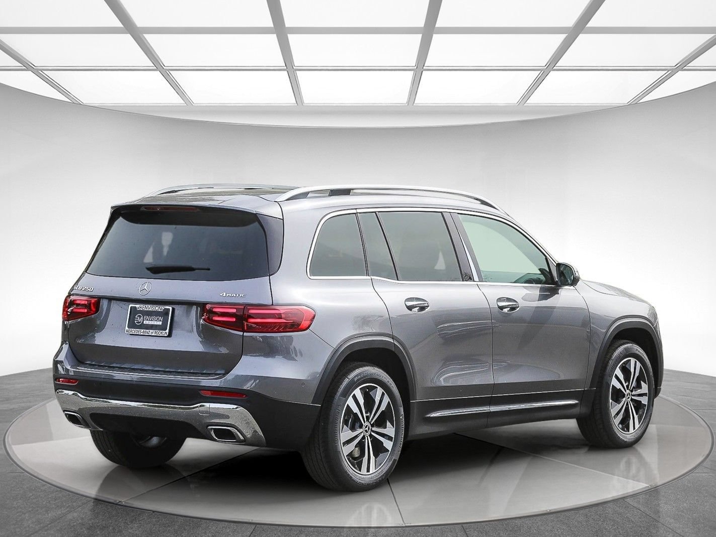 New 2026 Mercedes-Benz GLB 250 4MATIC image 5