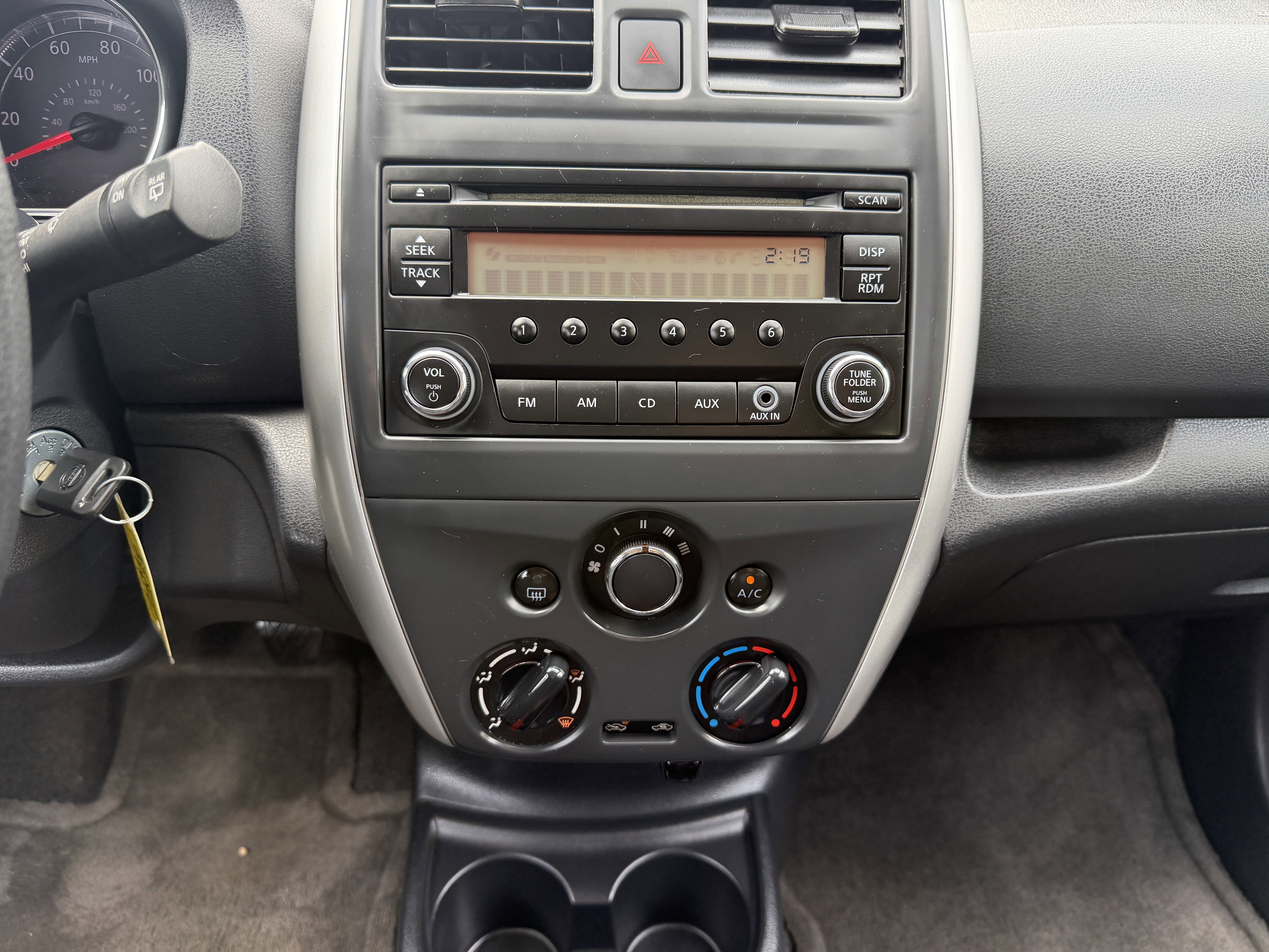 Used 2015 Nissan Versa Note S FWD image 27