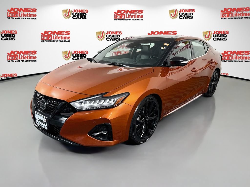 Used 2021 Nissan Maxima SR w/ Sport Mat Group FWD image 13