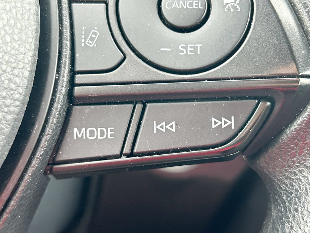 Used 2023 Toyota RAV4 XLE w/ Convenience Package FWD image 17