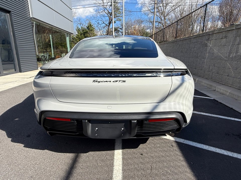 New 2026 Porsche Taycan GTS image 6