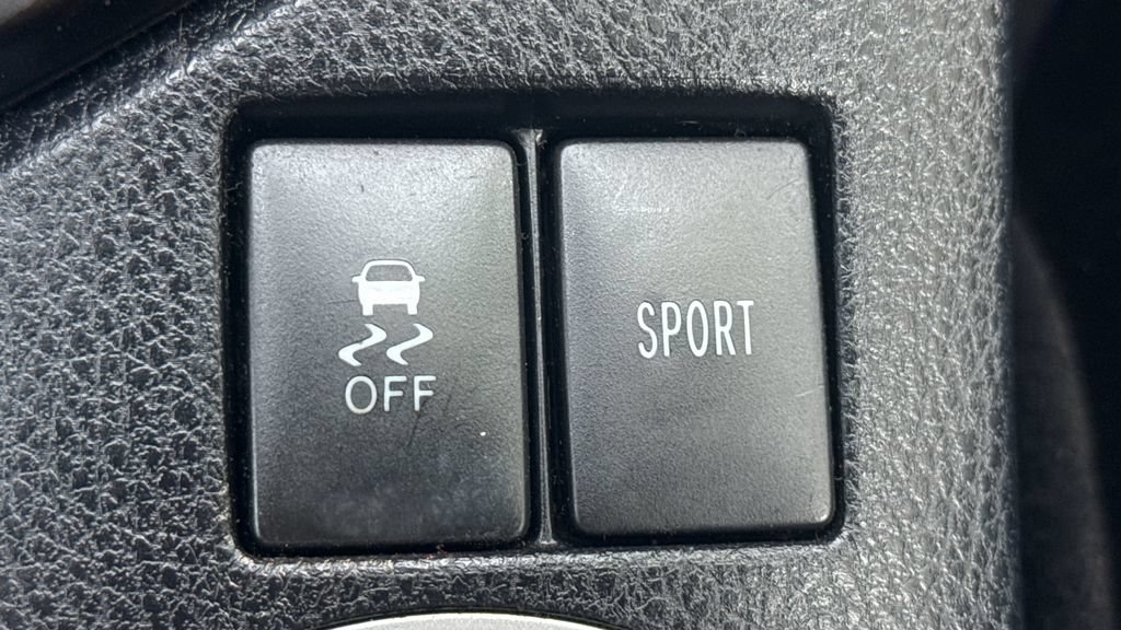 Used 2017 Toyota Corolla SE FWD image 33