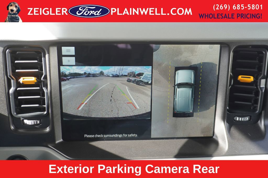 Used 2022 Ford Bronco Badlands image 18