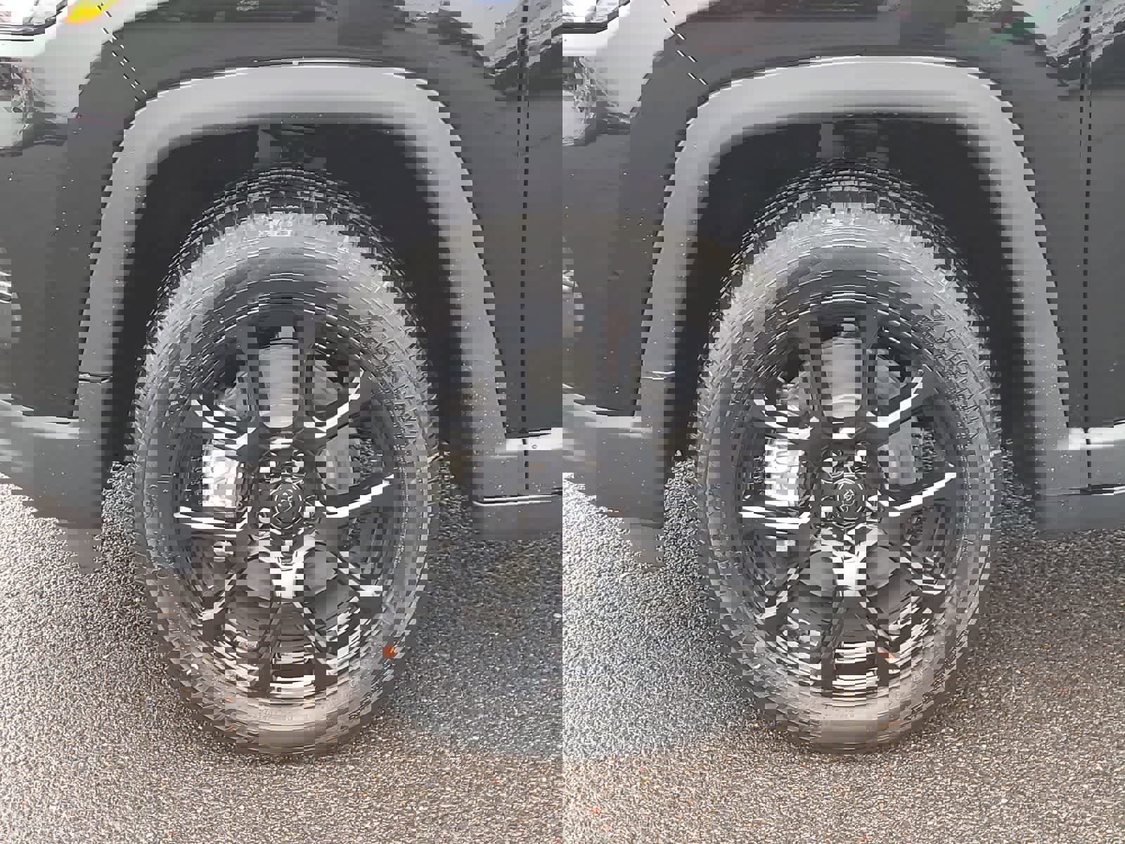 New 2026 Jeep Compass Latitude image 16