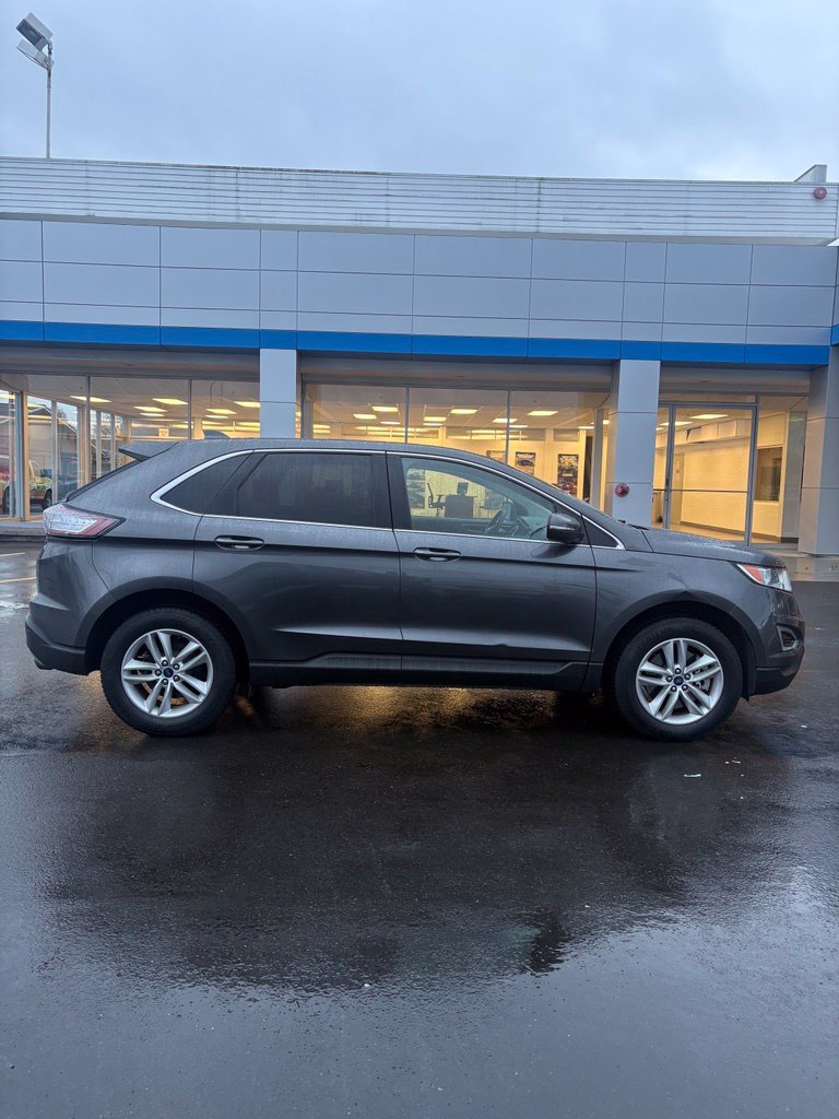 Used 2017 Ford Edge SEL w/ Equipment Group 201A AWD/4WD image 5