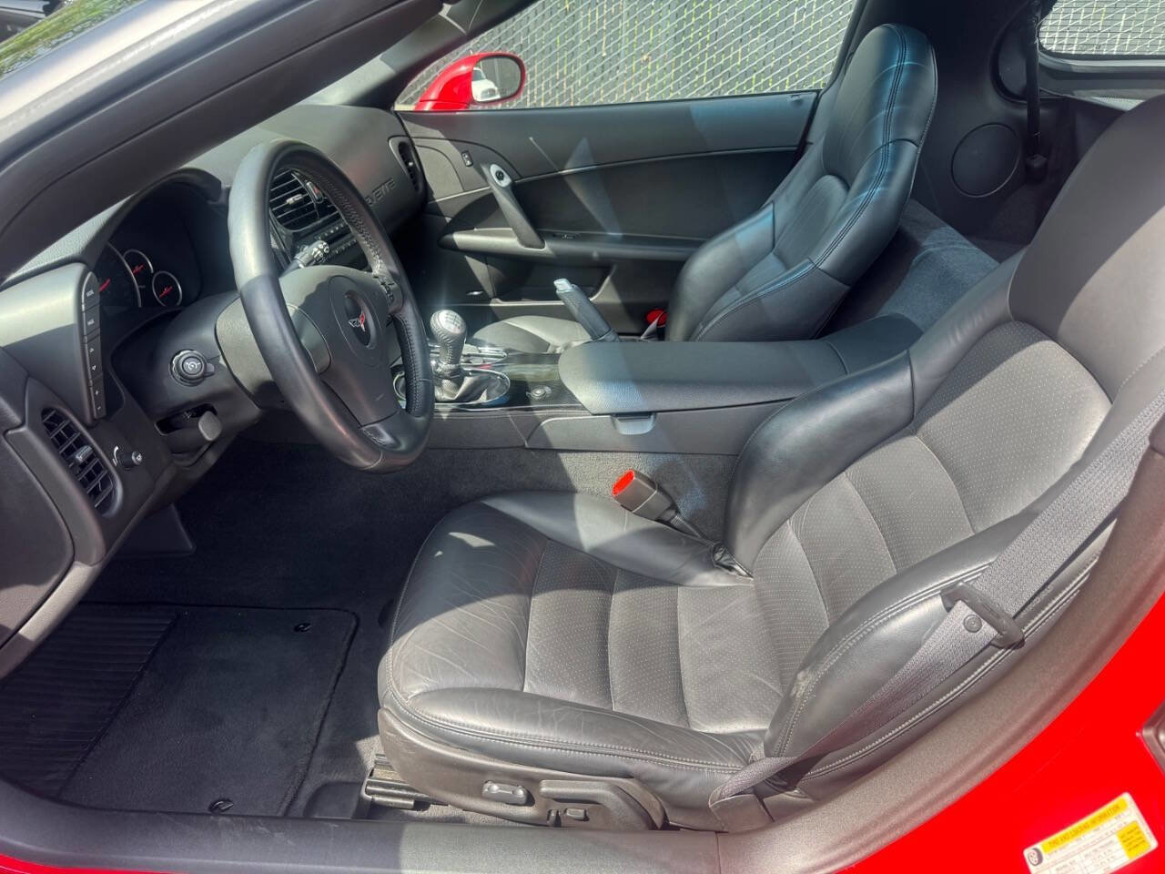 Used 2008 Chevrolet Corvette Coupe w/ Preferred Equipment Group RWD image 8