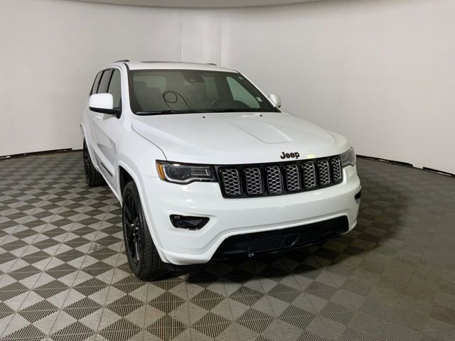 Used 2021 Jeep Grand Cherokee Laredo X AWD/4WD image 6