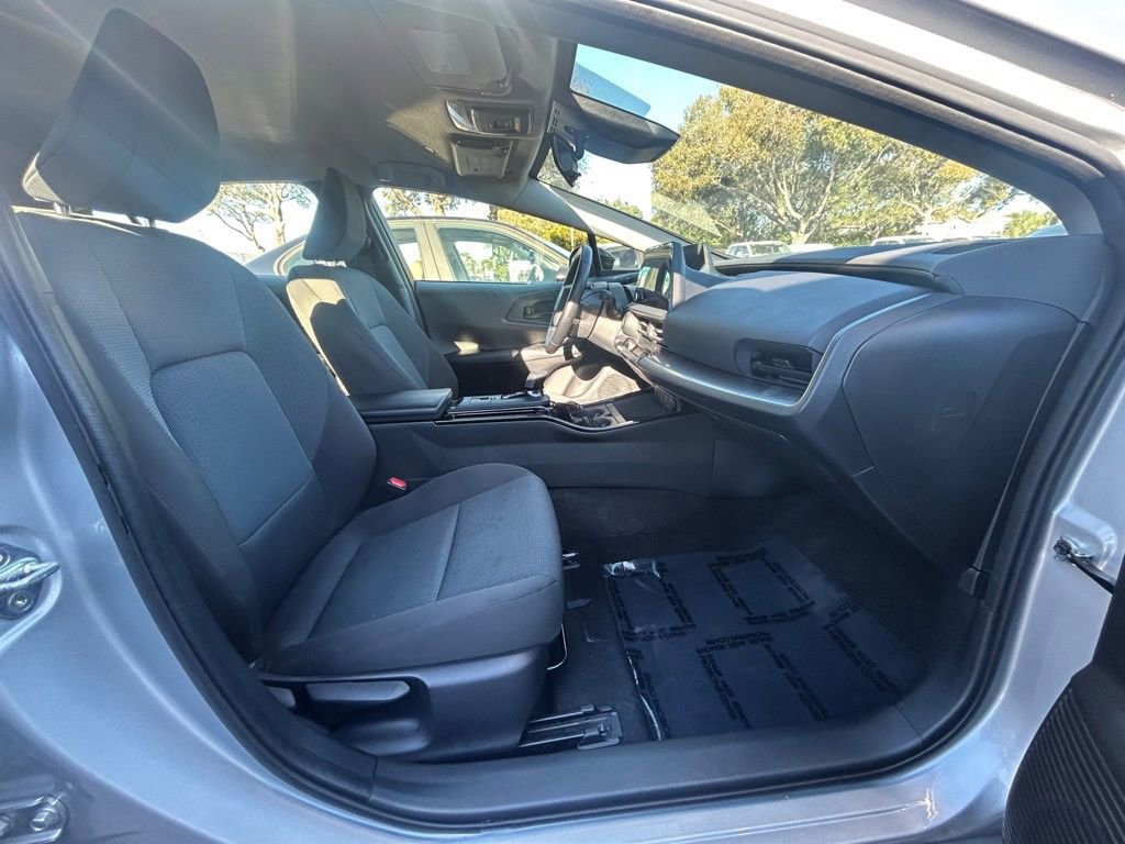 Used 2024 Toyota Prius LE image 21