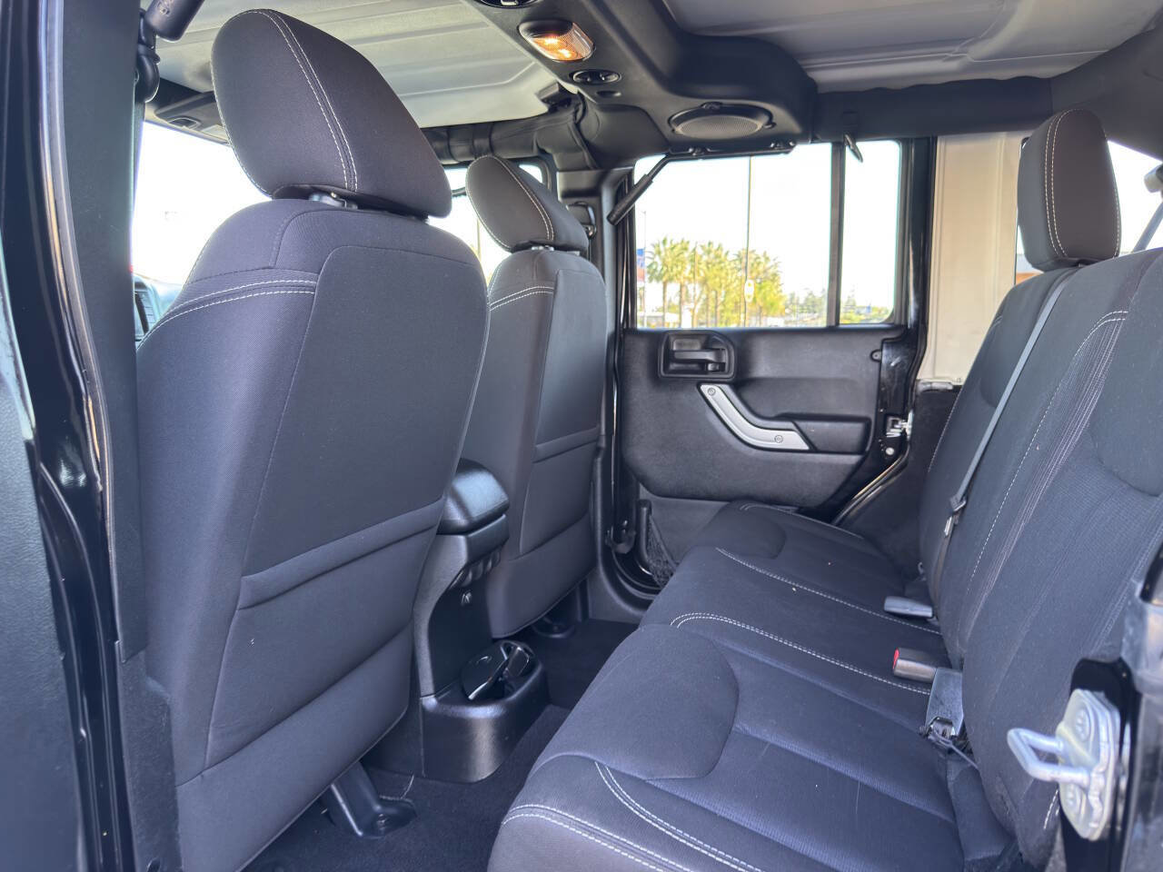 Used 2014 Jeep Wrangler Unlimited Sahara w/ Connectivity Group image 11