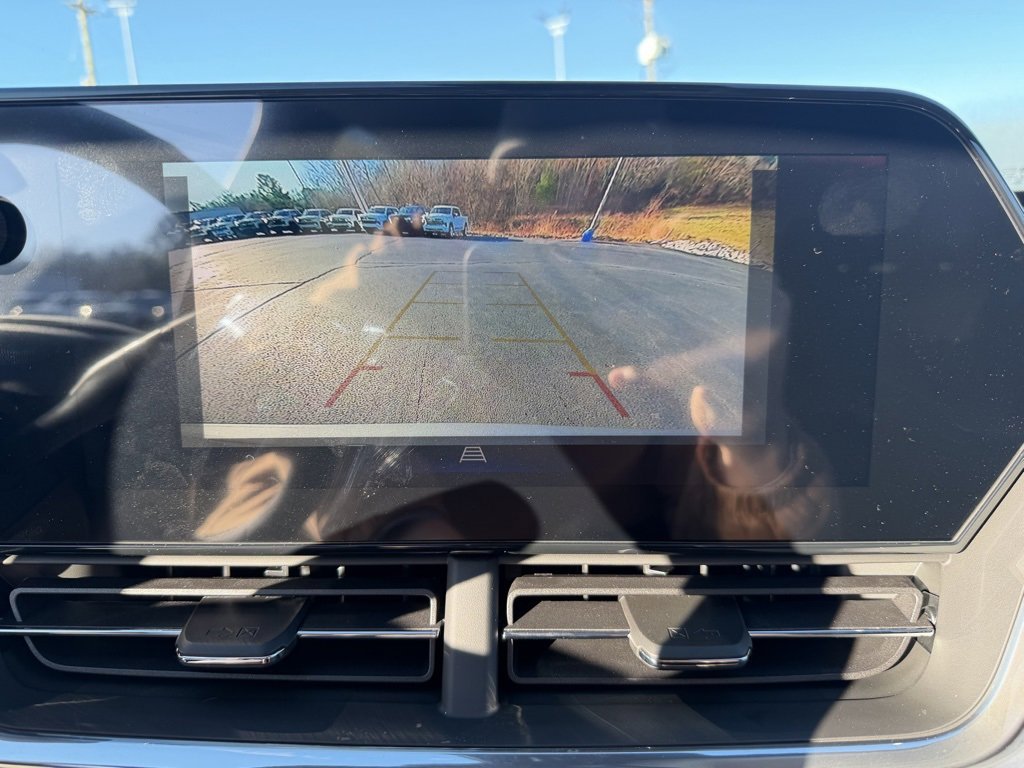 New 2026 Chevrolet Trax LT w/ Sunroof Package image 6