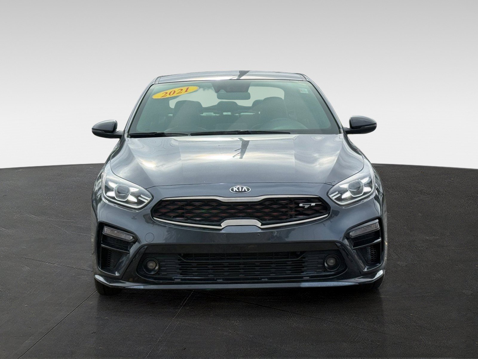 Used 2021 Kia Forte GT FWD image 2