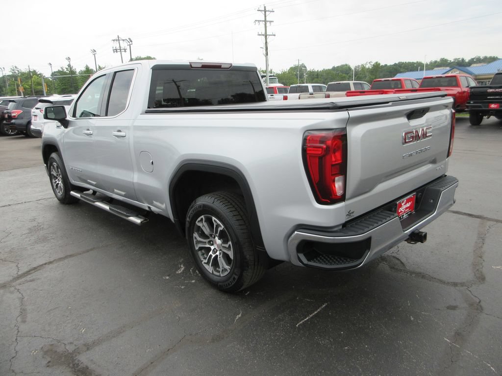 Certified 2020 GMC Sierra 1500 SLE w/ SLE Value Package RWD image 10